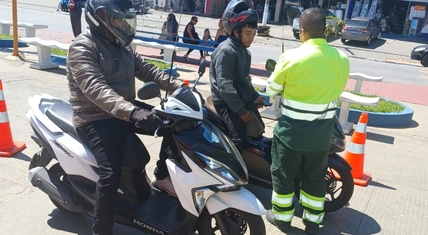 Ação com motociclistas em Cotia